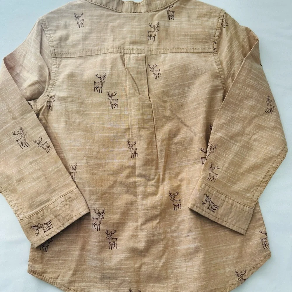 Boys Bundle of (3) Size 4T Long Sleeve Nike Hoodie, AOP Deer Button Up EUC